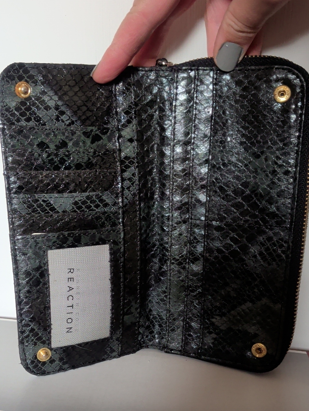 Women's Wallet - Picture 4 of 7
